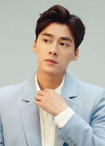 娱乐播报李易峰