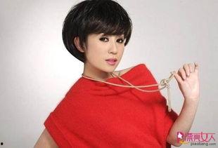 马丽背景资料,从喜剧演员到影视明星的跨界之路